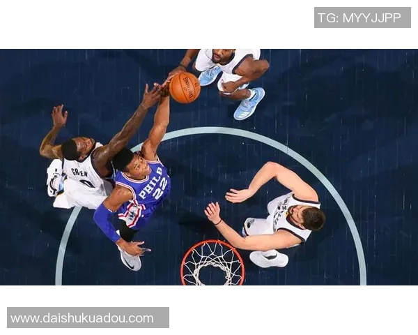 76人对决鹈鹕NBA赛场精彩瞬间回顾与分析 76人对决鹈鹕NBA赛场精彩瞬间回顾与分析