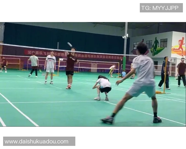 重庆羽毛球队挑战赛特别报道:从艰辛起步到辉煌成就的奋斗历程 重庆羽毛球队挑战赛特别报道:从艰辛起步到辉煌成就的奋斗历程