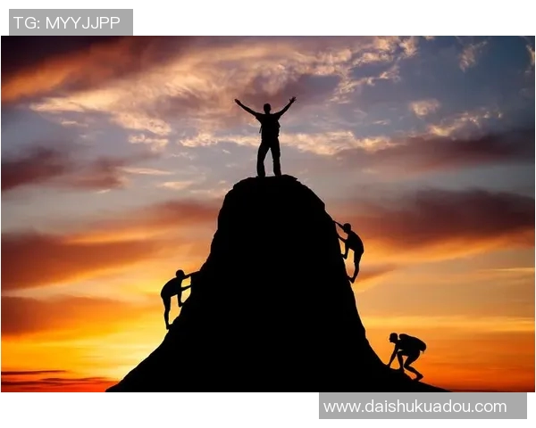 攀岩之路上的勇气与坚持:赵敏的深度对话与人生探索 攀岩之路上的勇气与坚持:赵敏的深度对话与人生探索