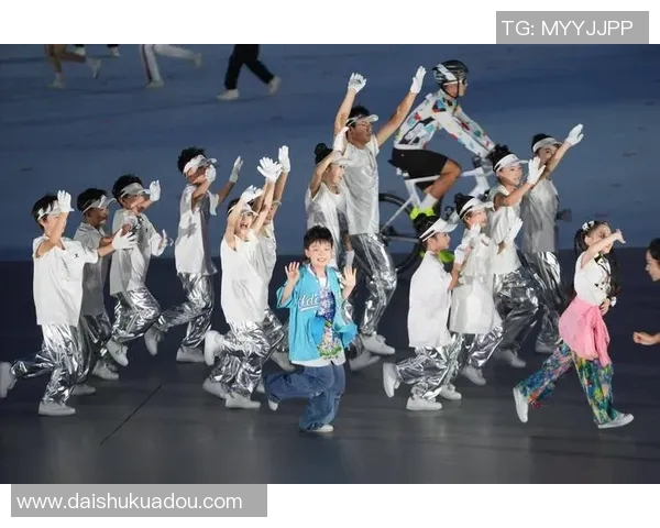 成都街舞队个人能力深度剖析与发展潜力探讨 成都街舞队个人能力深度剖析与发展潜力探讨